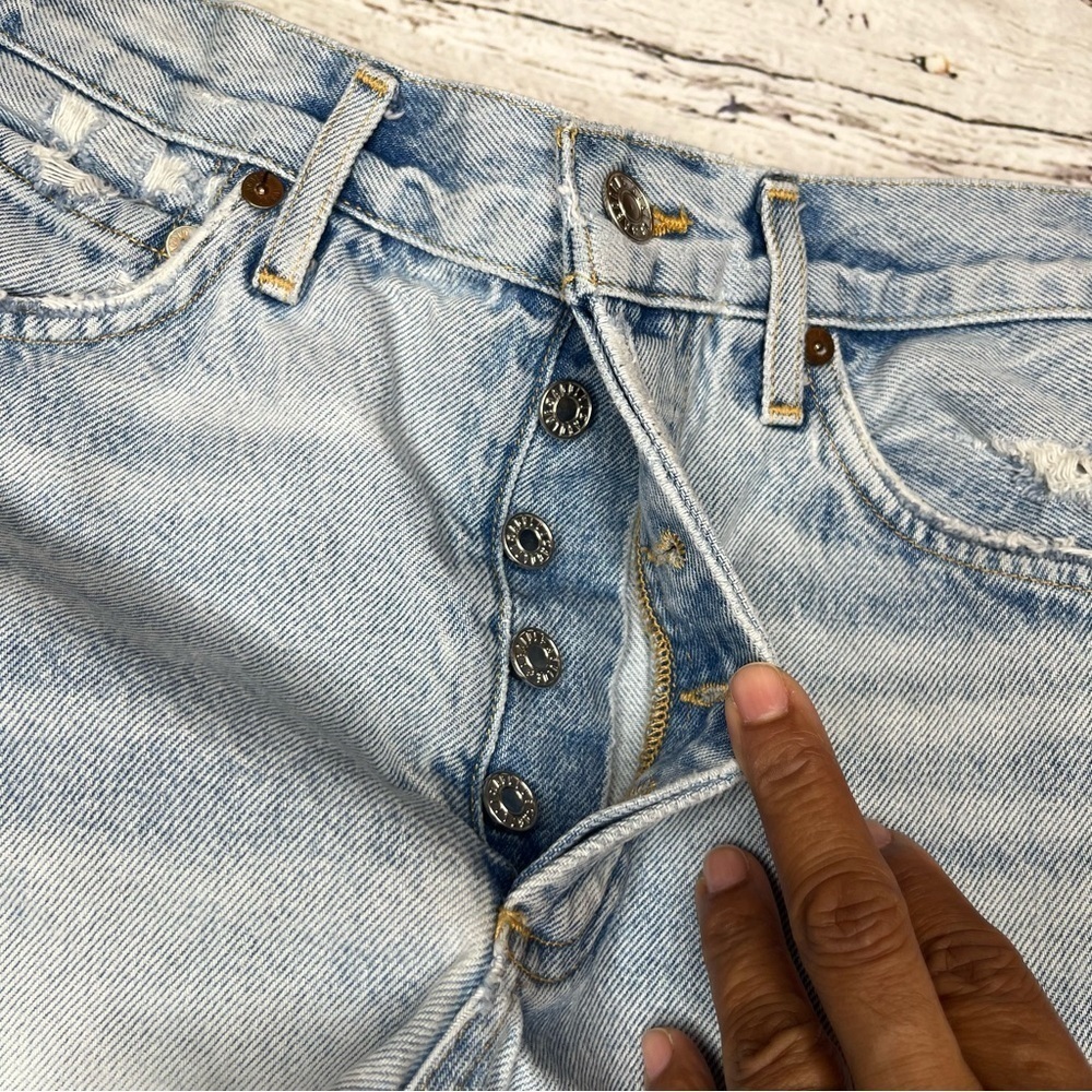 Agolde Distressed Parker Denim Shorts Size 26 - Picture 3 of 14
